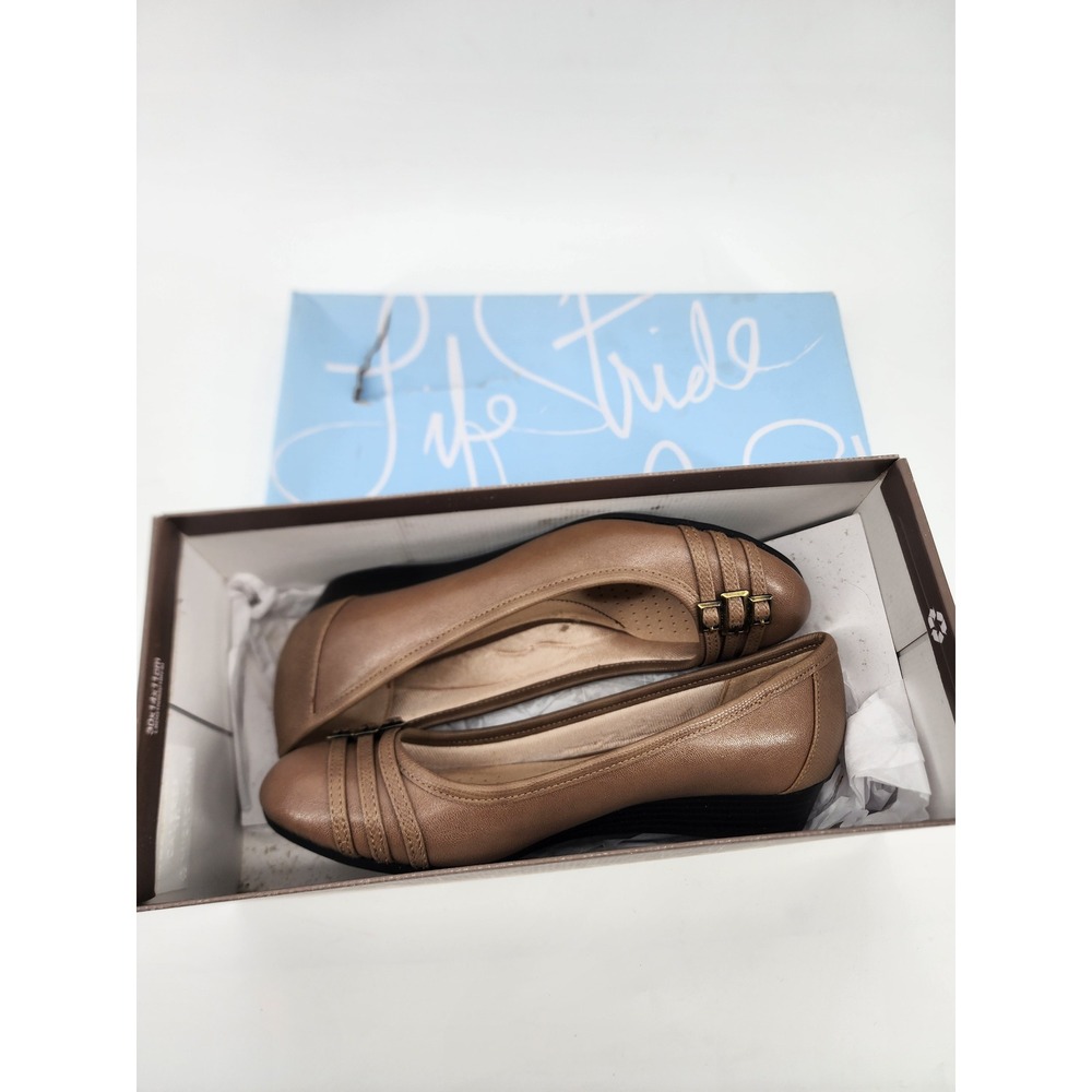 LifeStride Farrow Womens Brown Wedge Heels Size 6.5M Faux Leather Buckle Accent - Picture 3 of 10